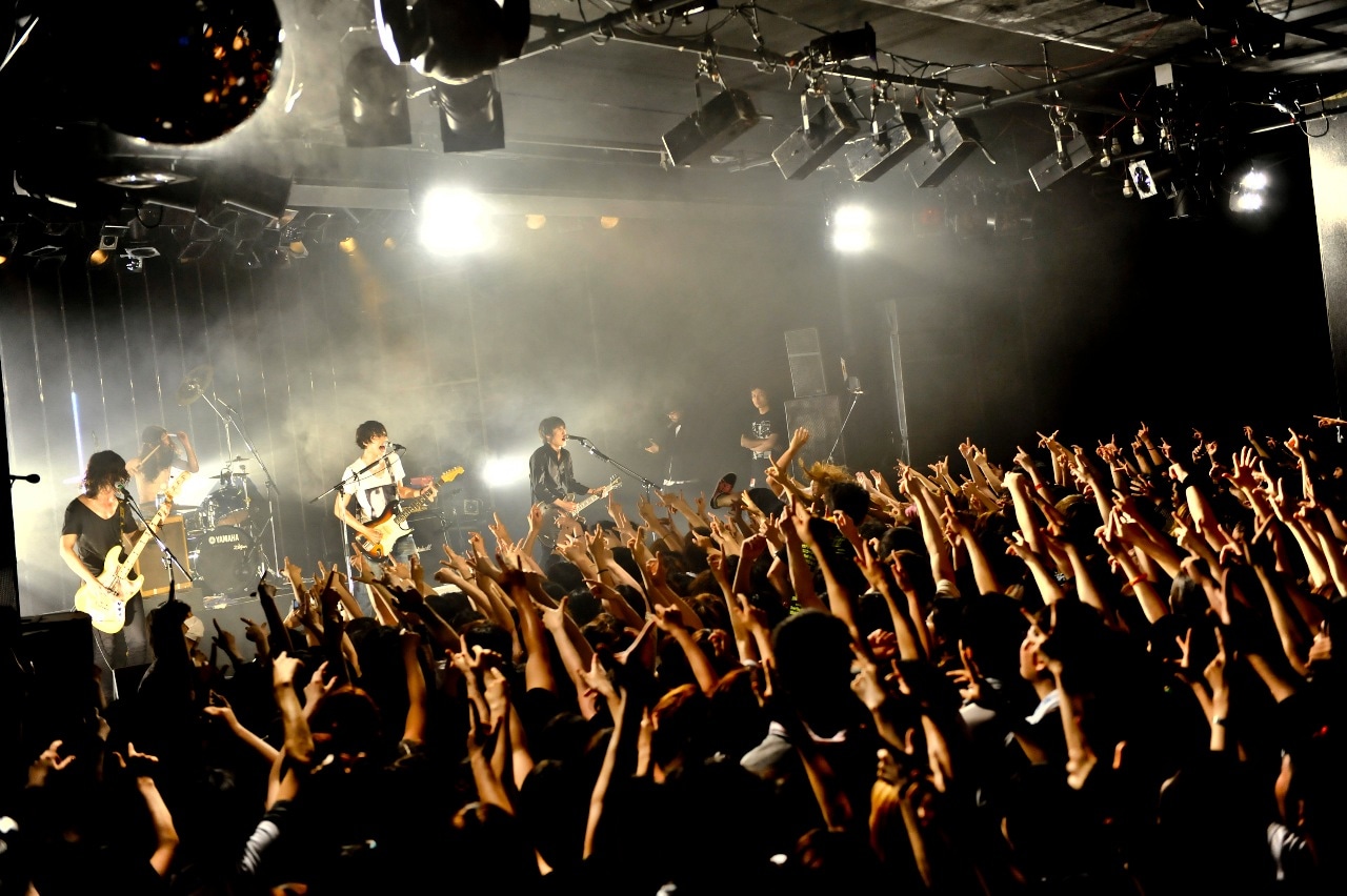 レコ発ツアー「『I Wanna Go To Hawaii』～いや、総長マジで～」最終公演の模様。