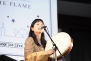 Yaeのパフォーマンスの模様。