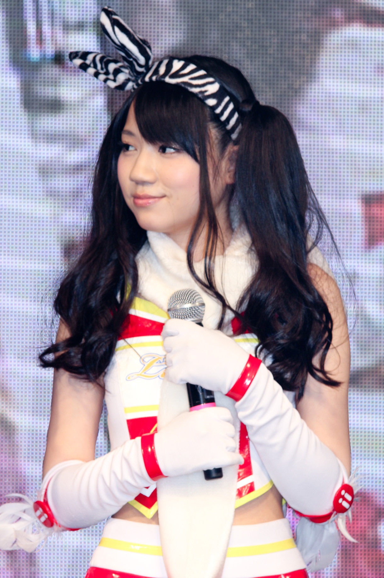 高田志織