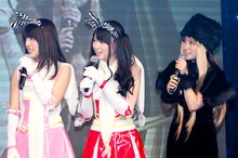 平田璃香子（写真左）、高田志織（中央）、古川愛李（右）