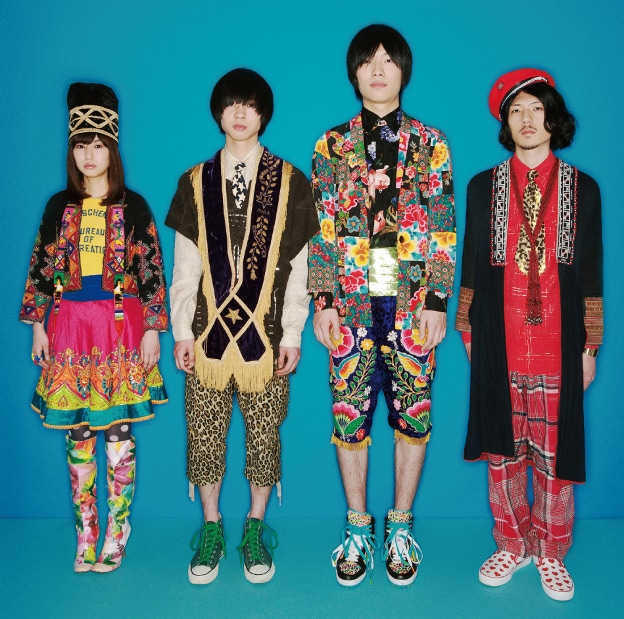 ふくろうず（右から2番目が高城琢郎）