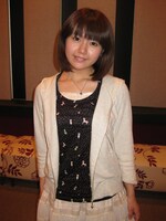 北条絵馬役を演じる竹達彩奈。