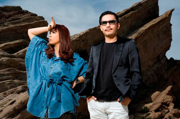 「Blue Feat. AI」は現在着うた配信中（写真左からAI、Zeebra）。