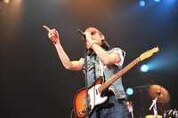 浜田伸吾（写真は東京公演の模様）