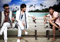 Skoop On SomebodyとKUREI（キマグレン）。