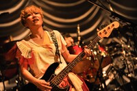 福岡晃子（B, Cho）