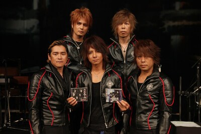 都啓一（写真下段左端）の完全復活で5人揃ったSOHIPA。