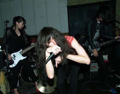 デニス・モリスが撮影したライブステージの様子。