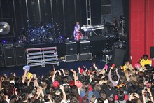 X JAPANヨーロッパツアー初日公演の様子。