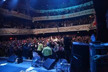 X JAPANヨーロッパツアー初日公演の様子。