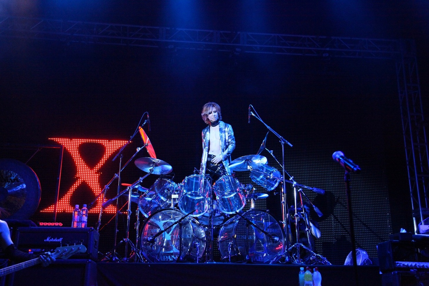 X JAPANヨーロッパツアー初日公演の様子。