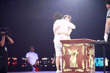 昨年9月に行われた「AKB48 19thシングル選抜じゃんけん大会」の様子。