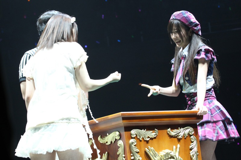 昨年9月に行われた「AKB48 19thシングル選抜じゃんけん大会」の様子。