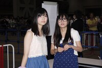 今年は正規メンバーとしてじゃんけん大会に参加することになる島崎遥香（写真左）、大場美奈（右）。
