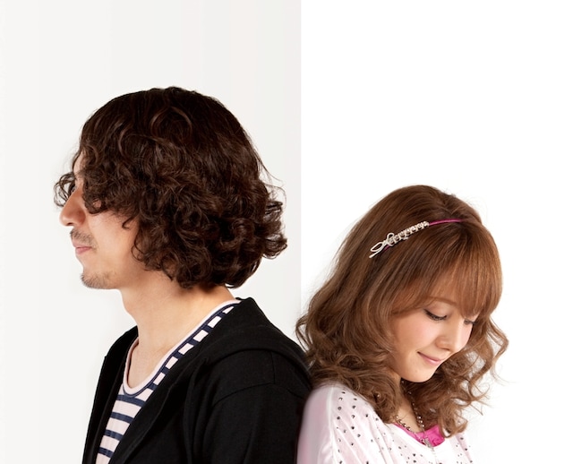 ROCKETMAN（写真左）