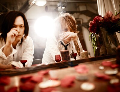 清春は黒夢として8月17日にニューシングル「heavenly」を発表する（写真はシングルType-Aジャケット）。