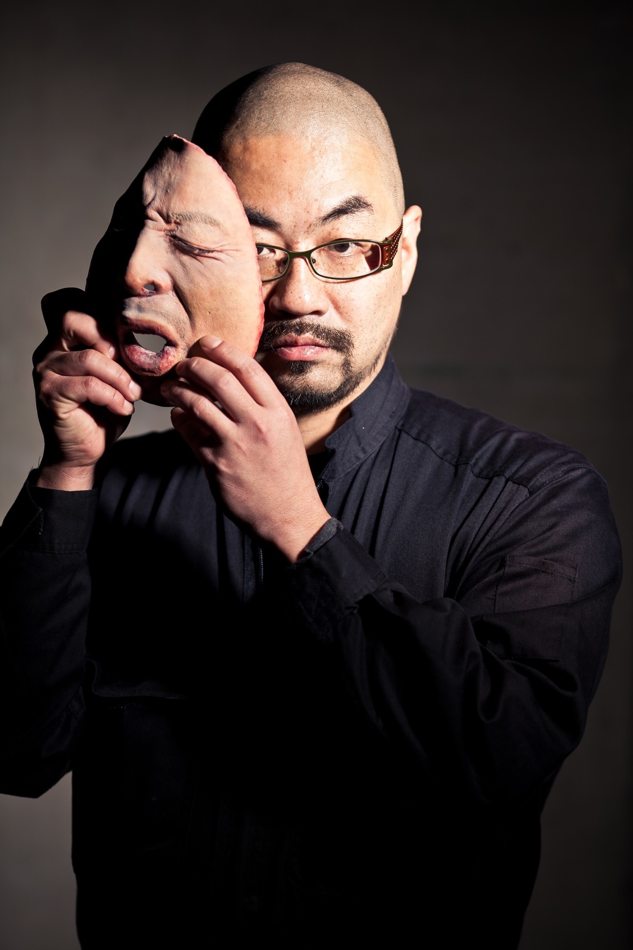 西村喜廣監督