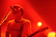 小出祐介（Vo, G）