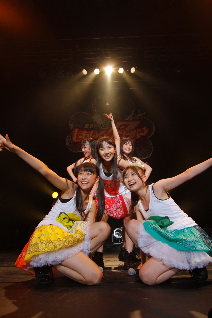 写真はZepp Tokyo公演第1部の様子。