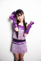 芸人をもおびやかすほどの変顔スキル＆破壊力を持つ高城れに。第1戦はやはり彼女が優勢か。