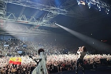 写真は先日終了したX JAPANヨーロッパツアーの様子。