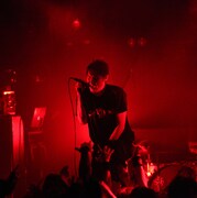 FAKE?、2011年唯一のライブで新曲初披露