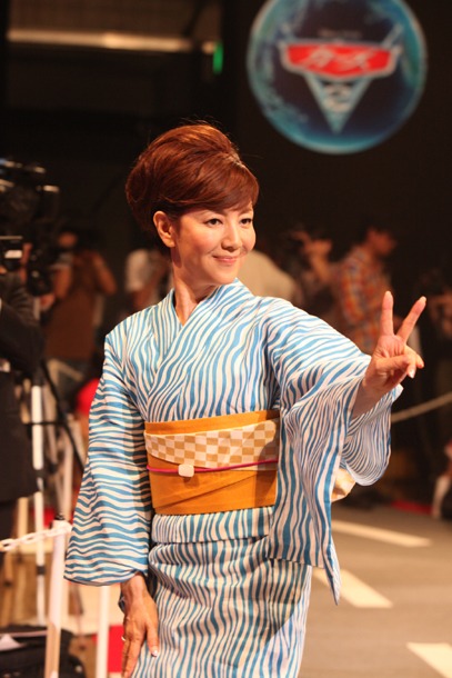 戸田恵子