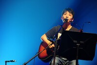 17日の星野源のステージ（撮影：TEPPEI）。