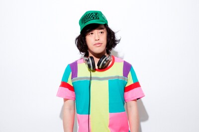 「YATSUI FESTIVAL 2012」を主催するエレキコミックやついいちろう。