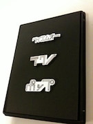 「ワイエムオー テクノポップ」ピンバッジ