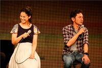 「『コクリコ坂から』公開記念 手嶌葵 360°ライヴ in nicofarre」の模様。