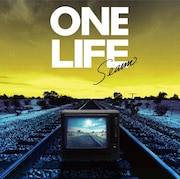 7月27日にリリースされたミニアルバム「ONE LIFE」ジャケット。