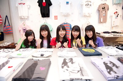 ももクロ×BEAMS T第1弾TシャツでBEAMS T HARAJUKUに乗り込んだももクロちゃん。