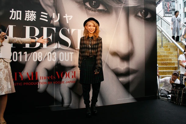 「M BEST」リリースイベントの模様。
