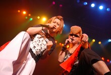 YOMI（写真左/ナイトメア）、綾小路翔（写真右/氣志團）