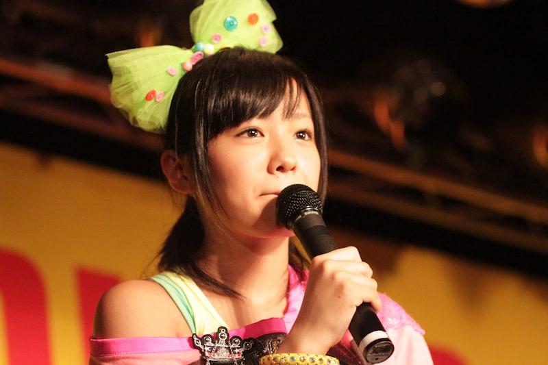 小川紗季（写真は8月3日にタワーレコード渋谷店B1 STAGE ONEにて行われたシングル「有頂天LOVE」発売記念ライブの様子）。