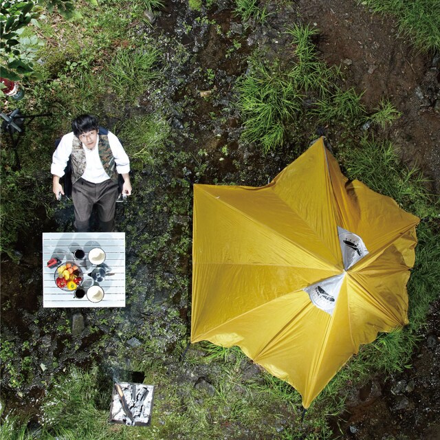 写真はアルバム「スネオヘアー」初回限定盤ジャケット。