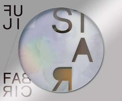 アルバム「STAR」初回限定盤ジャケット