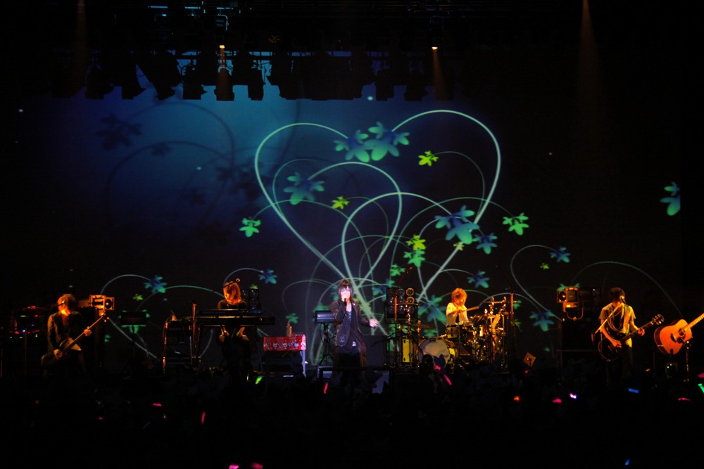 写真は「ピコ LIVE TOUR 2011 ～1PIKO～ “ピコの夏祭り”」の様子