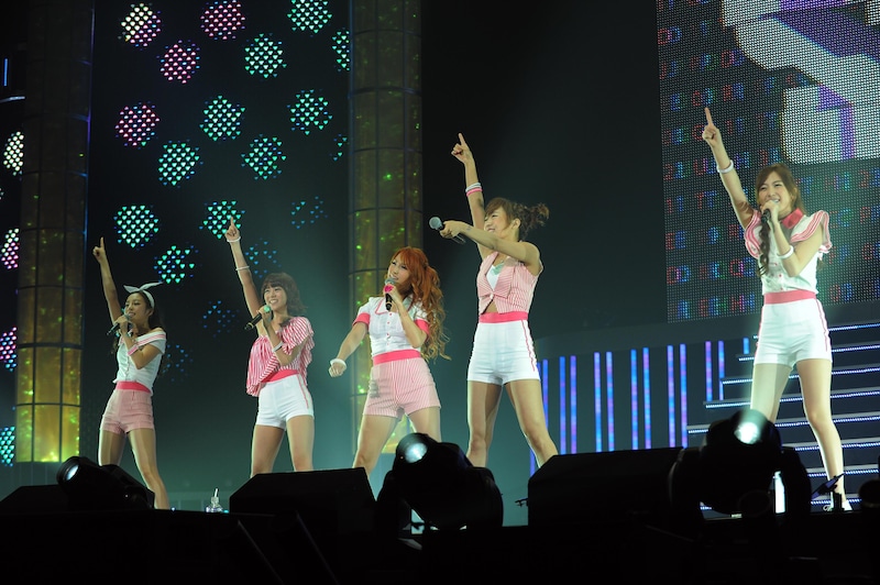 写真は「KARA JAPAN COME BACK 2011『今、贈りたい言葉…』ファンミーティング」の様子。