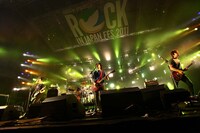 ASIAN KUNG-FU GENERATION