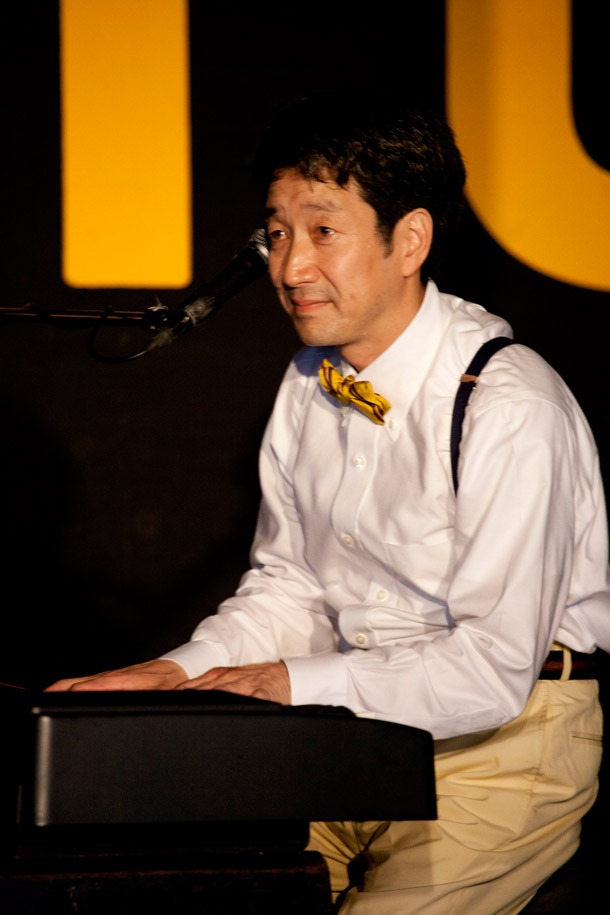 写真は8月6日に音霊 OTODAMA SEA STUDIOで行われたライブの模様。