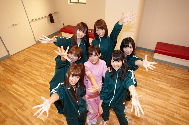 「レッスン場にて」コントより。