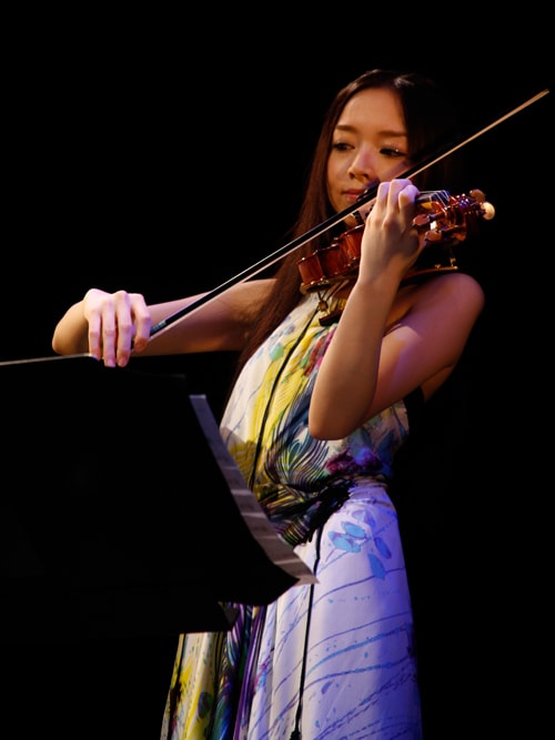 宮本笑里(Photo : Masumi Kojima)