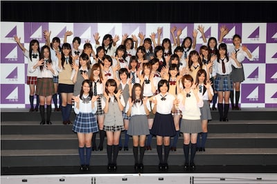 乃木坂46のスターティングメンバー36名。