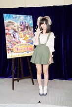 うさぎ耳カチューシャをつけた指原莉乃。