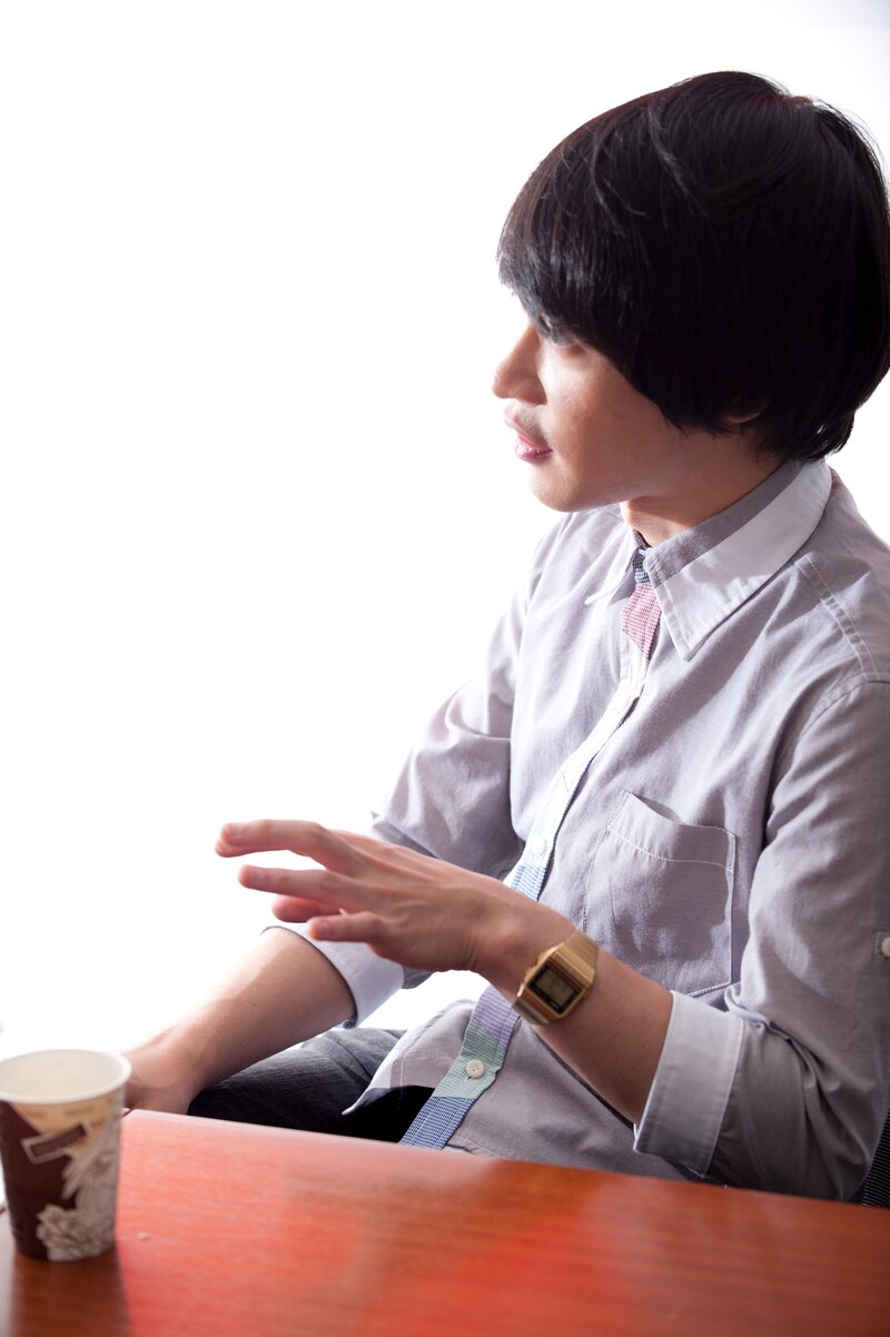 「いつかラップをやりたい」「理想はGORILLAZ」など、今後の展望についても語った小出祐介。その理由はインタビューで確認を。