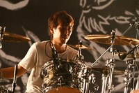 9月21日に行われるトークイベント「＜松ノ巻＞ -北海道大爆笑-『福島大逆襲』異本」に出演するTHE BACK HORNの松田晋二。