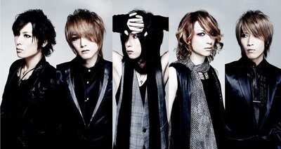 5人編成になったAngelo。写真左からギル（G）、TAKEO（Dr）、キリト（Vo）、Karyu（G）、KOHTA（B）。