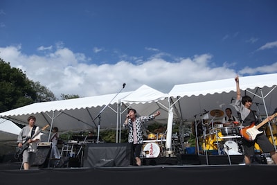 写真は山梨フリーライブの模様。